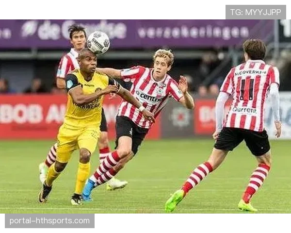 阿贾克斯阵容各位置厚度占优 主场战胜格罗宁根全取三分